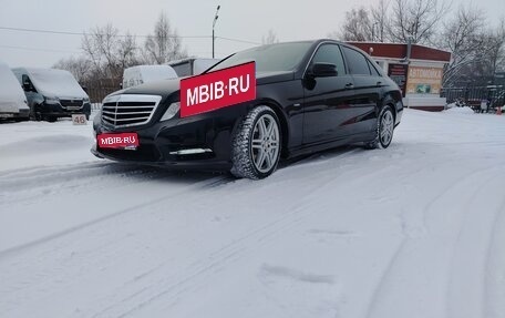 Mercedes-Benz E-Класс, 2011 год, 1 400 000 рублей, 1 фотография