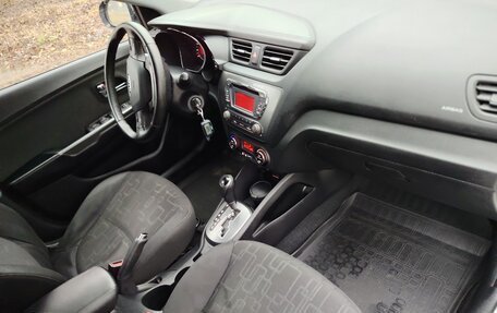 KIA Rio III рестайлинг, 2012 год, 998 000 рублей, 15 фотография