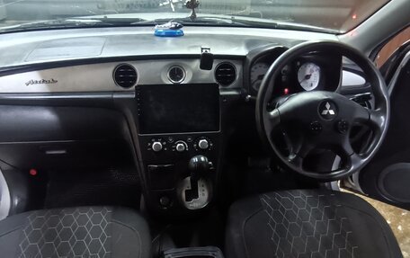 Mitsubishi Airtrek, 2001 год, 570 000 рублей, 11 фотография