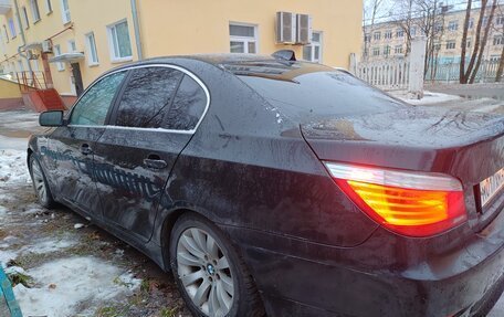 BMW 5 серия, 2009 год, 950 000 рублей, 9 фотография