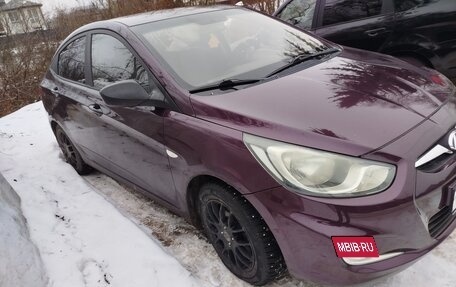 Hyundai Solaris II рестайлинг, 2011 год, 510 000 рублей, 4 фотография
