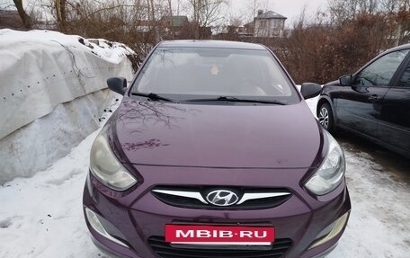 Hyundai Solaris II рестайлинг, 2011 год, 510 000 рублей, 3 фотография