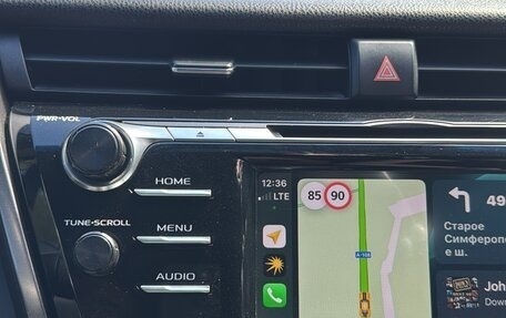 Toyota Camry, 2018 год, 2 200 000 рублей, 5 фотография