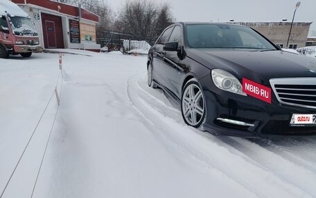 Mercedes-Benz E-Класс, 2011 год, 1 400 000 рублей, 5 фотография