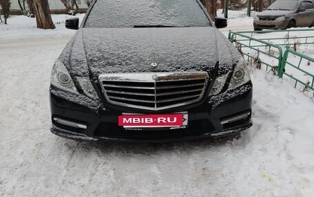 Mercedes-Benz E-Класс, 2011 год, 1 400 000 рублей, 12 фотография