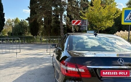 Mercedes-Benz E-Класс, 2012 год, 1 580 000 рублей, 4 фотография