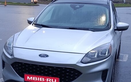 Ford Escape, 2020 год, 1 950 000 рублей, 1 фотография