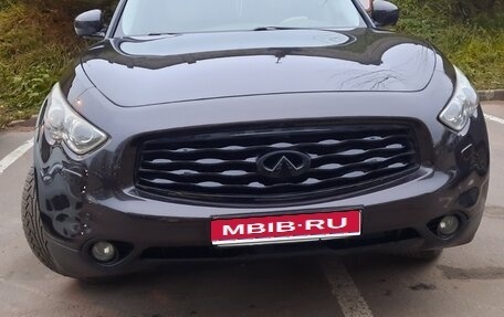 Infiniti FX II, 2009 год, 1 770 000 рублей, 1 фотография