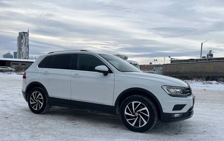 Volkswagen Tiguan II, 2018 год, 2 150 000 рублей, 1 фотография
