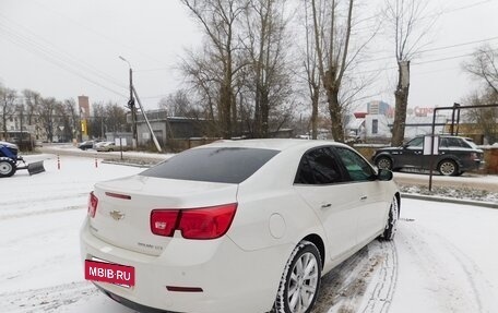 Chevrolet Malibu VIII, 2012 год, 1 000 000 рублей, 3 фотография
