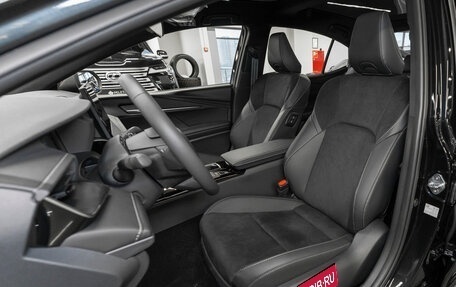 Toyota Camry, 2025 год, 4 700 000 рублей, 9 фотография