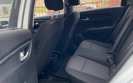 KIA Rio IV, 2020 год, 920 000 рублей, 10 фотография