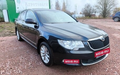Skoda Superb III рестайлинг, 2011 год, 650 000 рублей, 3 фотография