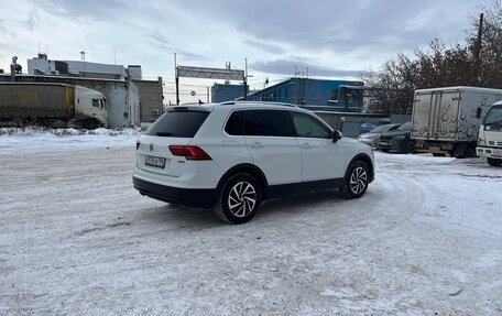 Volkswagen Tiguan II, 2018 год, 2 150 000 рублей, 4 фотография