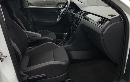 Skoda Rapid I, 2015 год, 1 095 000 рублей, 11 фотография