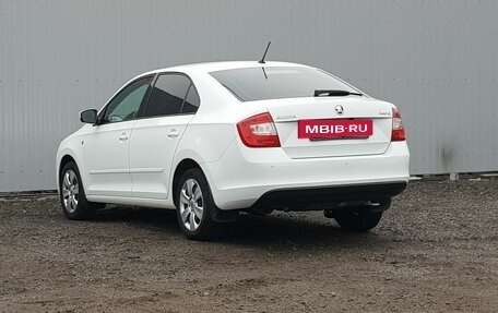 Skoda Rapid I, 2015 год, 1 095 000 рублей, 4 фотография