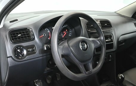 Volkswagen Polo VI (EU Market), 2018 год, 850 000 рублей, 16 фотография