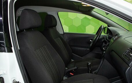 Volkswagen Polo VI (EU Market), 2019 год, 1 300 000 рублей, 11 фотография