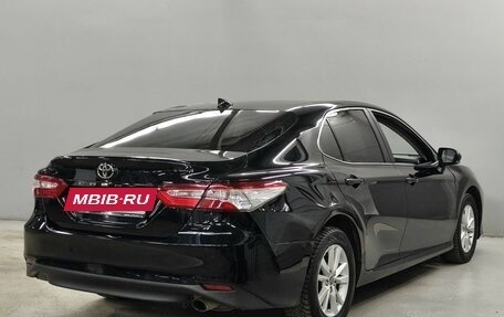 Toyota Camry, 2020 год, 2 550 000 рублей, 5 фотография