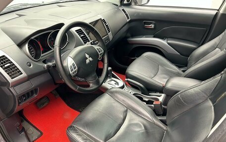 Mitsubishi Outlander III рестайлинг 3, 2008 год, 959 900 рублей, 6 фотография