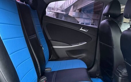 Hyundai Solaris II рестайлинг, 2011 год, 700 000 рублей, 7 фотография