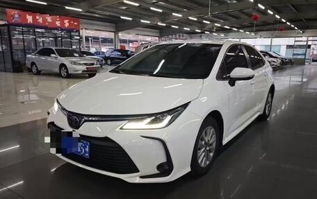 Toyota Corolla, 2022 год, 1 682 001 рублей, 2 фотография