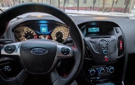 Ford Focus III, 2013 год, 700 000 рублей, 7 фотография