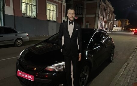 Opel Astra J, 2013 год, 950 000 рублей, 1 фотография