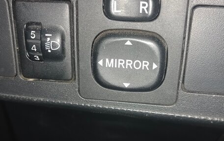 Toyota Auris II, 2007 год, 600 000 рублей, 10 фотография