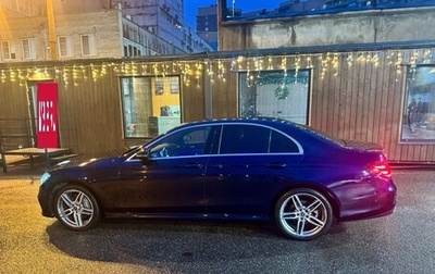 Mercedes-Benz E-Класс, 2019 год, 3 450 000 рублей, 1 фотография