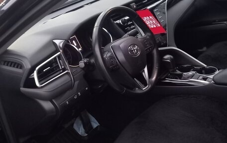 Toyota Camry, 2019 год, 3 500 000 рублей, 5 фотография