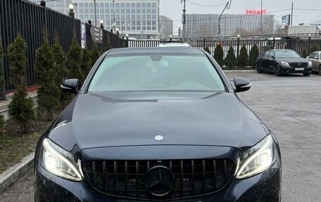 Mercedes-Benz C-Класс, 2015 год, 2 300 000 рублей, 34 фотография