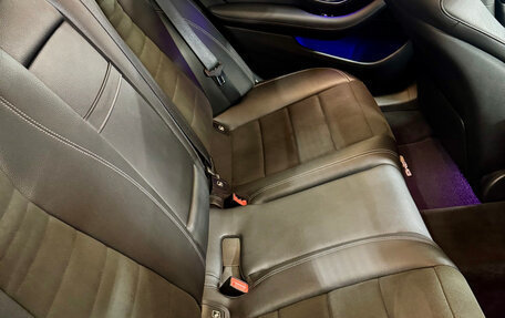Mercedes-Benz E-Класс, 2019 год, 3 450 000 рублей, 8 фотография