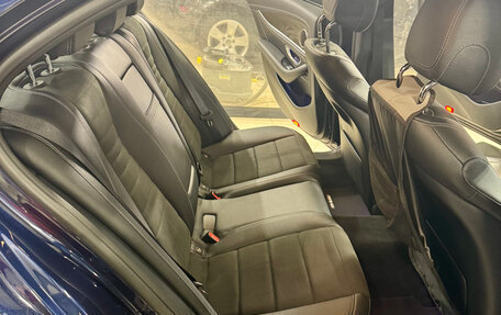 Mercedes-Benz E-Класс, 2019 год, 3 450 000 рублей, 11 фотография