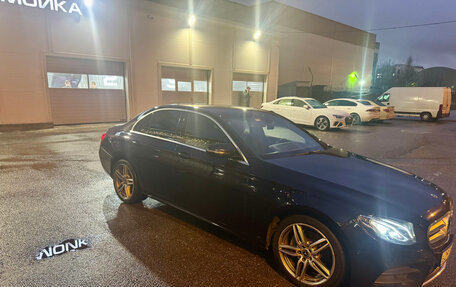 Mercedes-Benz E-Класс, 2019 год, 3 450 000 рублей, 19 фотография