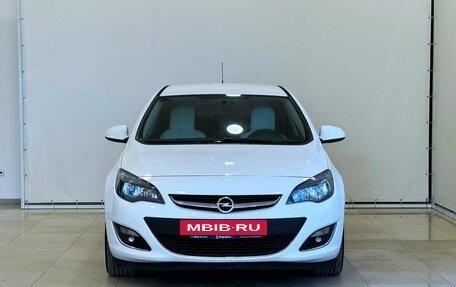 Opel Astra J, 2013 год, 995 000 рублей, 3 фотография