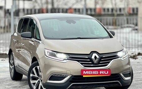 Renault Espace V рестайлинг, 2018 год, 1 849 999 рублей, 3 фотография