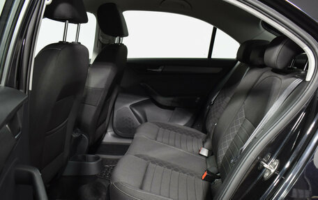 Skoda Rapid I, 2017 год, 1 100 000 рублей, 11 фотография