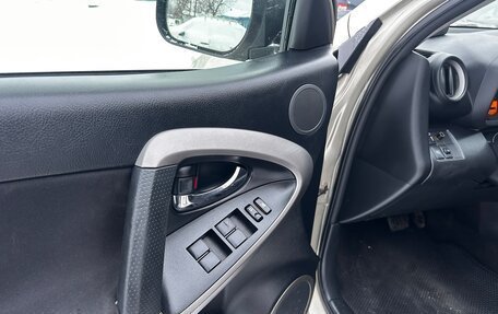 Toyota RAV4, 2008 год, 975 000 рублей, 21 фотография