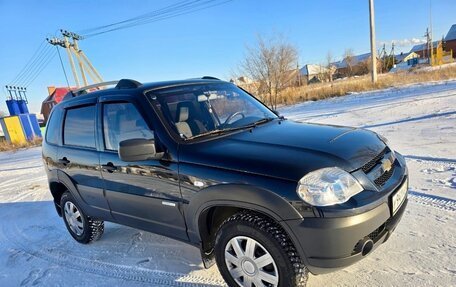 Chevrolet Niva I рестайлинг, 2015 год, 753 000 рублей, 9 фотография