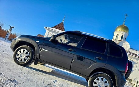 Chevrolet Niva I рестайлинг, 2015 год, 753 000 рублей, 21 фотография