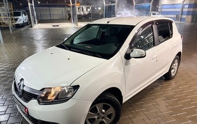 Renault Sandero II рестайлинг, 2014 год, 750 000 рублей, 1 фотография