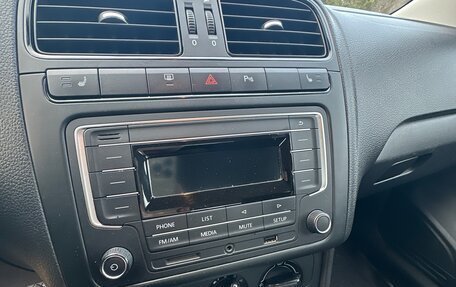 Volkswagen Polo VI (EU Market), 2016 год, 820 000 рублей, 18 фотография