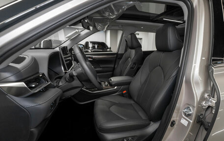 Toyota Highlander, 2025 год, 6 100 000 рублей, 9 фотография