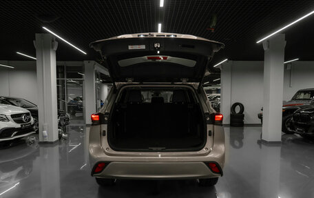 Toyota Highlander, 2025 год, 6 100 000 рублей, 28 фотография