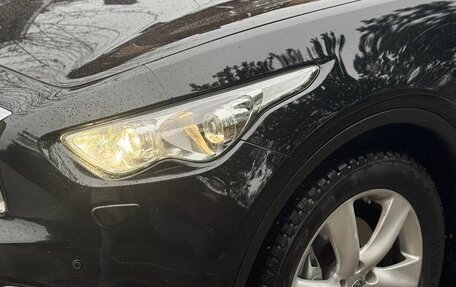 Infiniti FX II, 2013 год, 2 300 000 рублей, 4 фотография