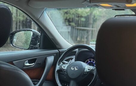 Infiniti FX II, 2013 год, 2 300 000 рублей, 9 фотография