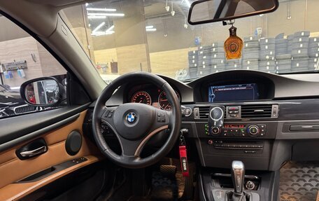 BMW 3 серия, 2011 год, 1 750 000 рублей, 12 фотография