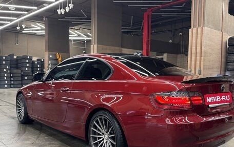 BMW 3 серия, 2011 год, 1 750 000 рублей, 4 фотография