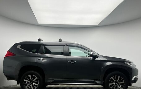 Mitsubishi Pajero Sport III рестайлинг, 2020 год, 3 350 000 рублей, 4 фотография